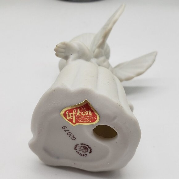 Lefton 1983 White Bisque 02079 Angel Figurine - Picture 4 of 8